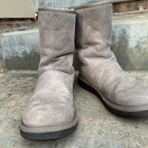 Ugg Mayfaire Beige Suede Boot with Exposed Copper Zipper Sz 9